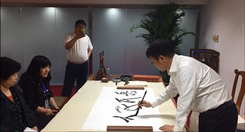 擼起袖子加油干 迎接岳氏大發展（二）